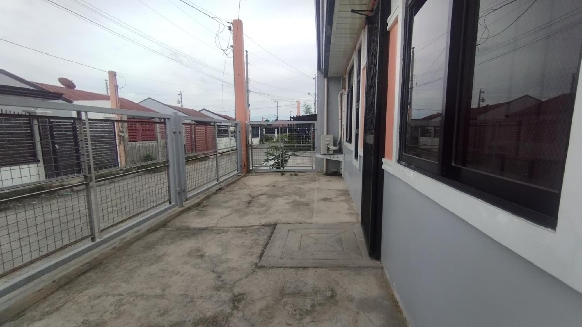 2 Bedroom House At Deca Homes Talomo Davao ภายนอก รูปภาพ